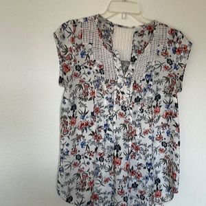 Danielrainn cap sleeve floral top